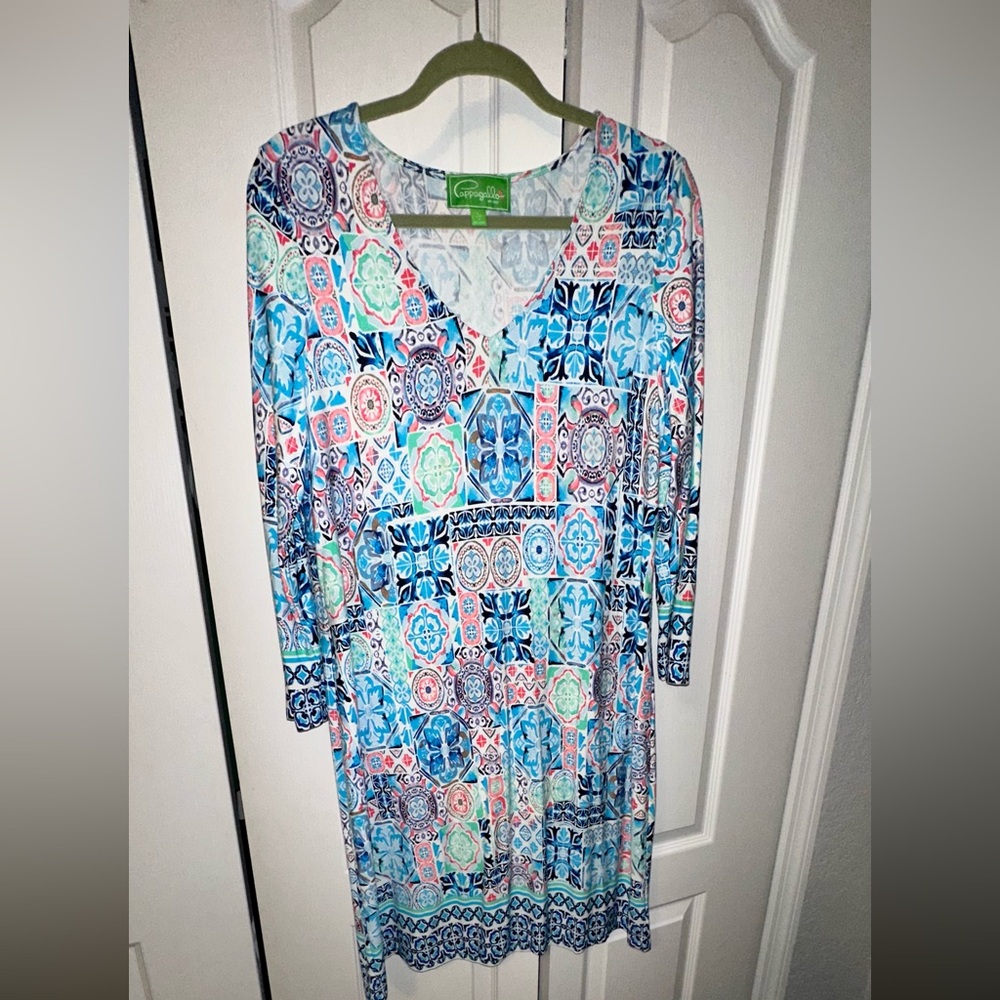 Dress made by Pappagallo. Long Skeeve. Size L